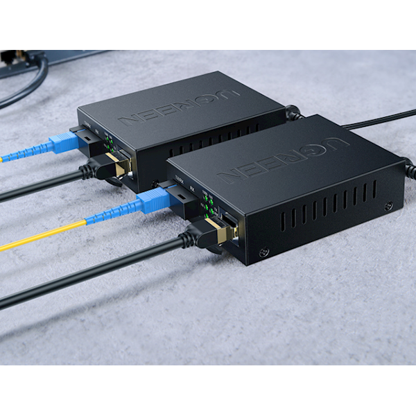 ქსელის კონვერტერი UGREEN CM330 (80169), 1000Mbps Single Model Double Fibers Converter 1 Piece Media Converter, Black